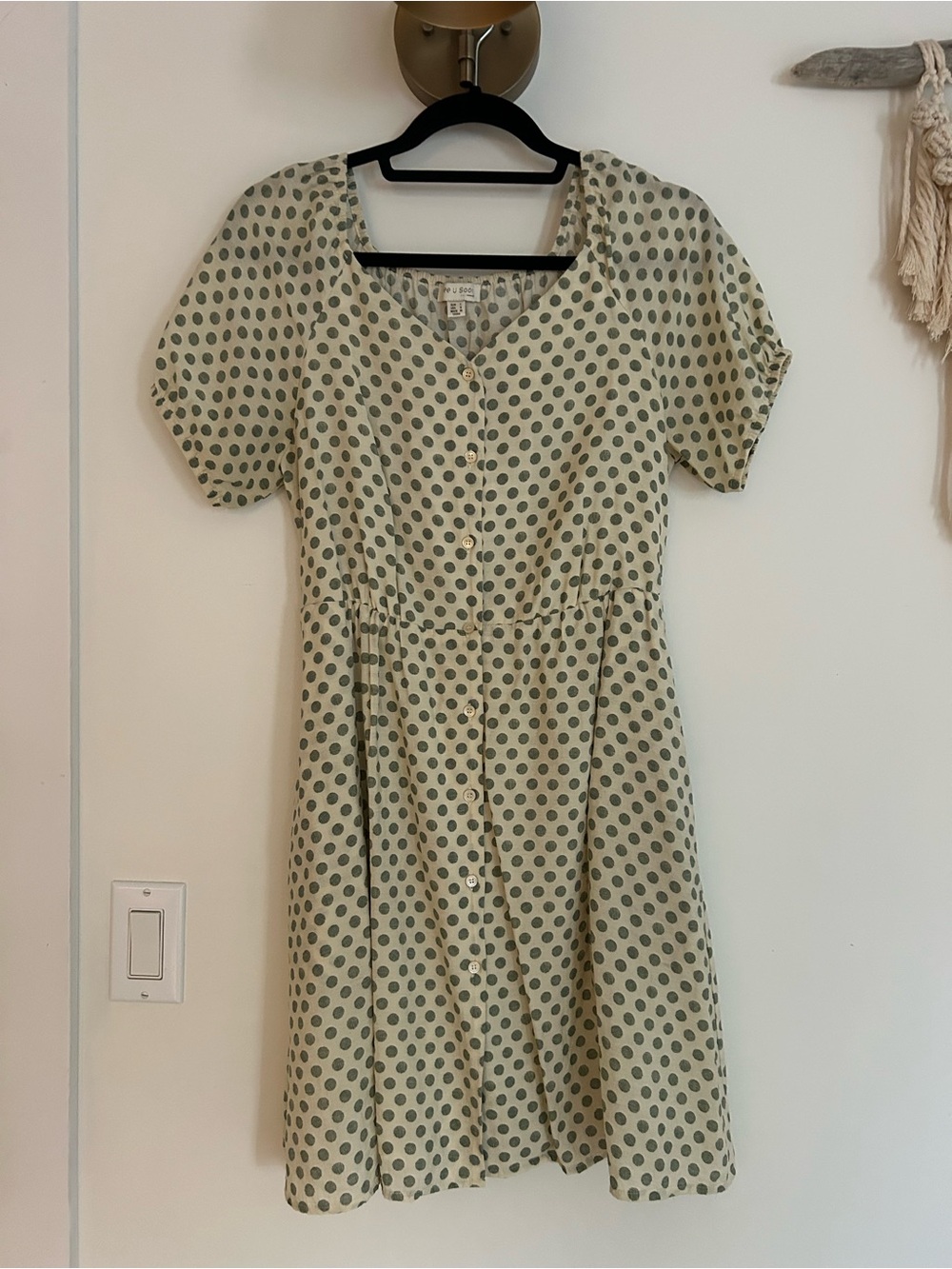 Vintage-Inspired Green Polka Dot Button-Front Dress